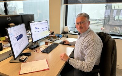 A day in the life of John – Customer Service Representative